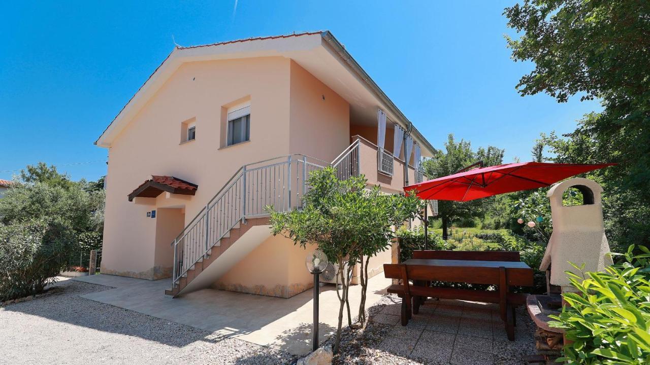 Apartments Sonja Šilo Exterior foto